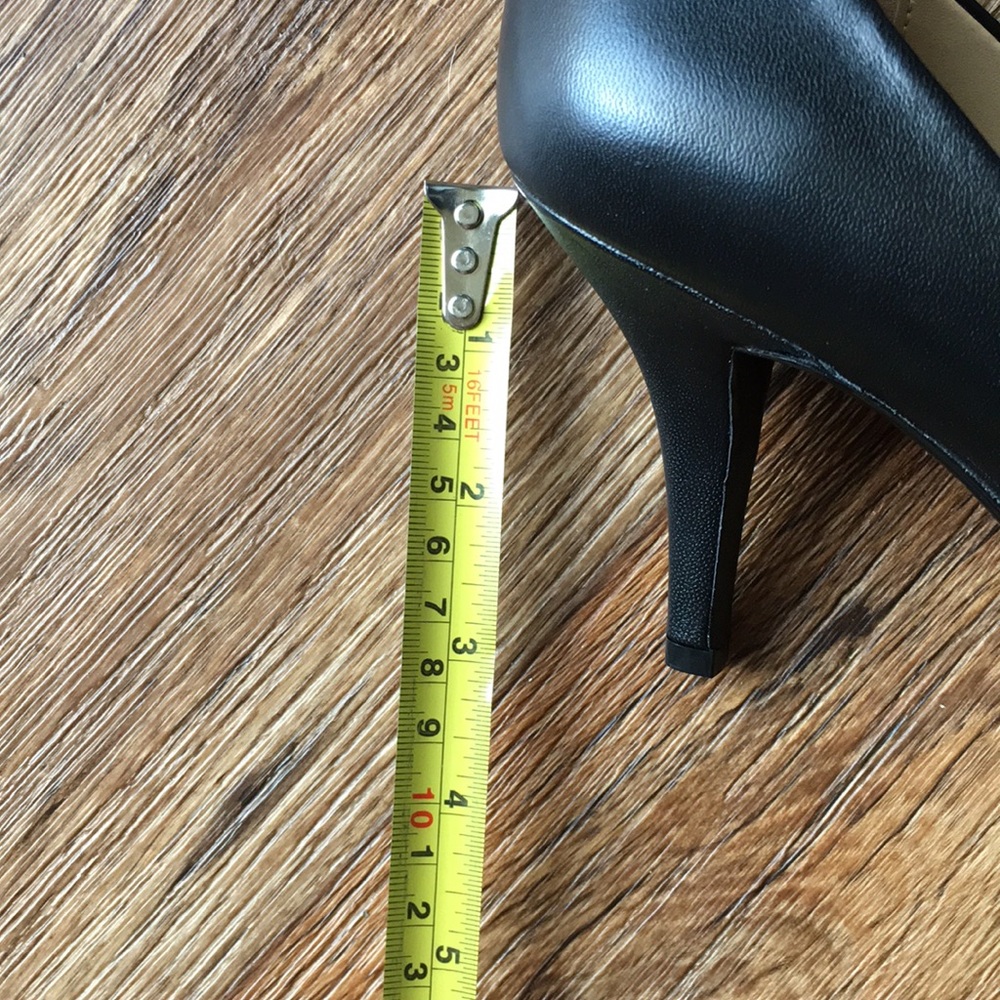 Michael Kors pumps - Picture 13 of 13
